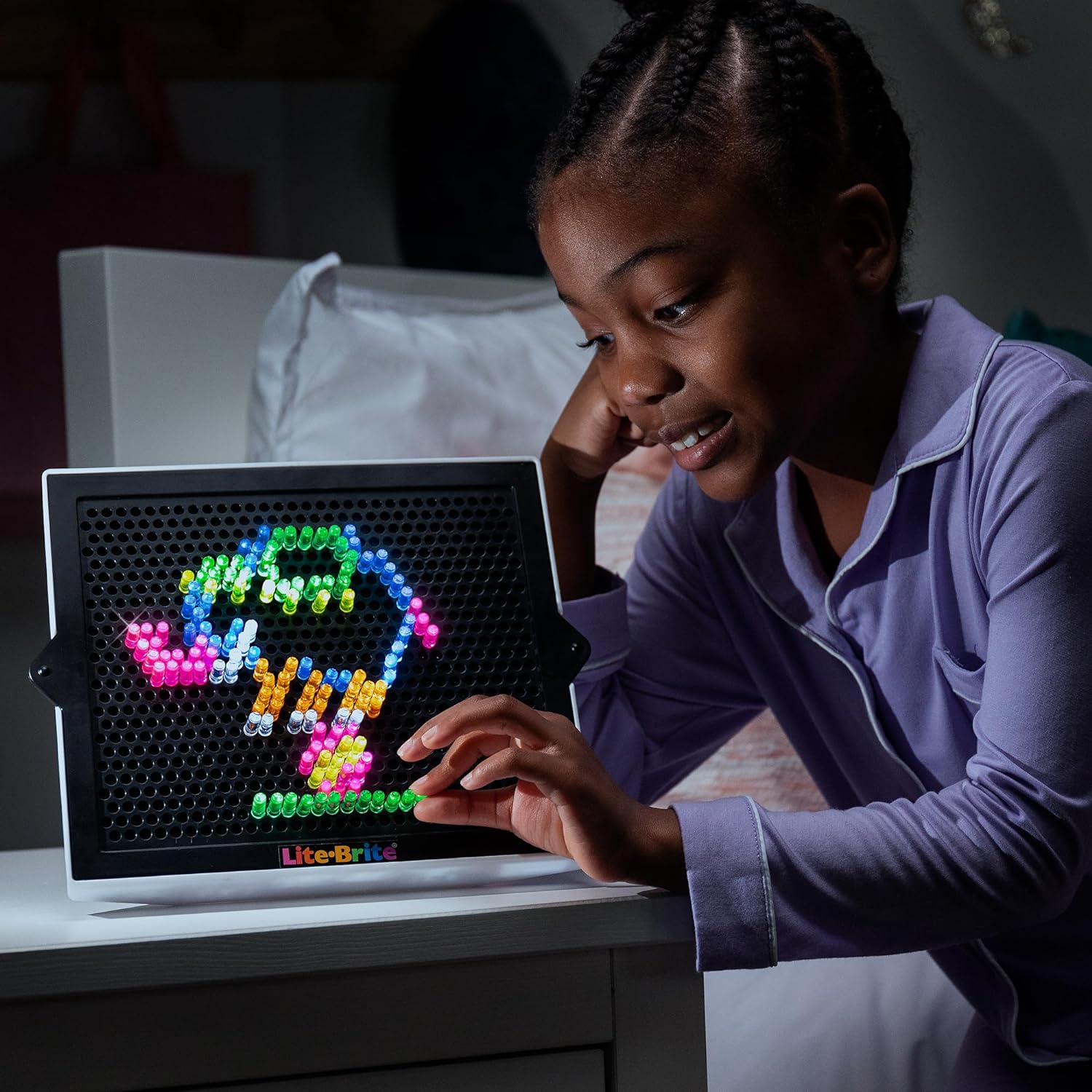 Read more about the article Lite-Brite Classic Review