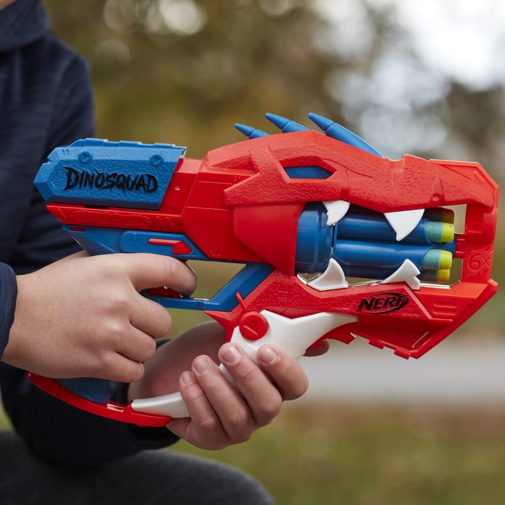 Prodotto: HAS-F6313 - NERF DINOSQUAD TERRODAK BLASTER 12 DARDI - HASBRO